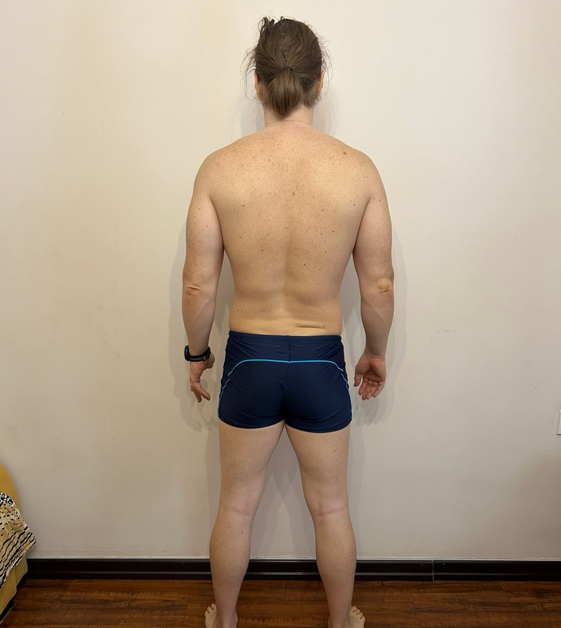 Сзади 20.04.2026